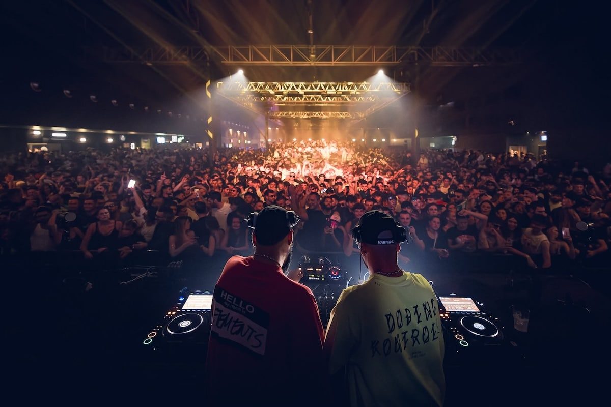 16.10.26_themartinezbrothers_vision_credits_lagarthyphoto